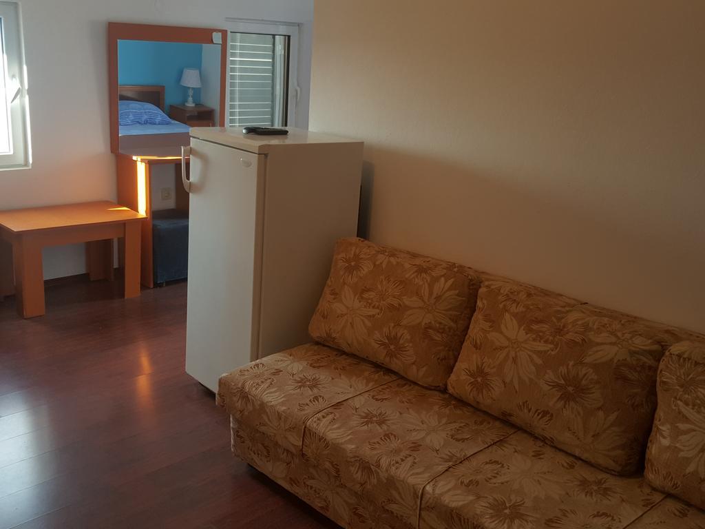 Buljarica Bay Apartments Petrovac Εξωτερικό φωτογραφία
